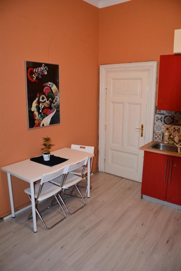 Margo Guest Rooms Красков Екстериор снимка